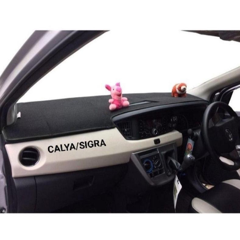Cover Dashboard Mobil Calya/Sigra (Free Anti Slip)