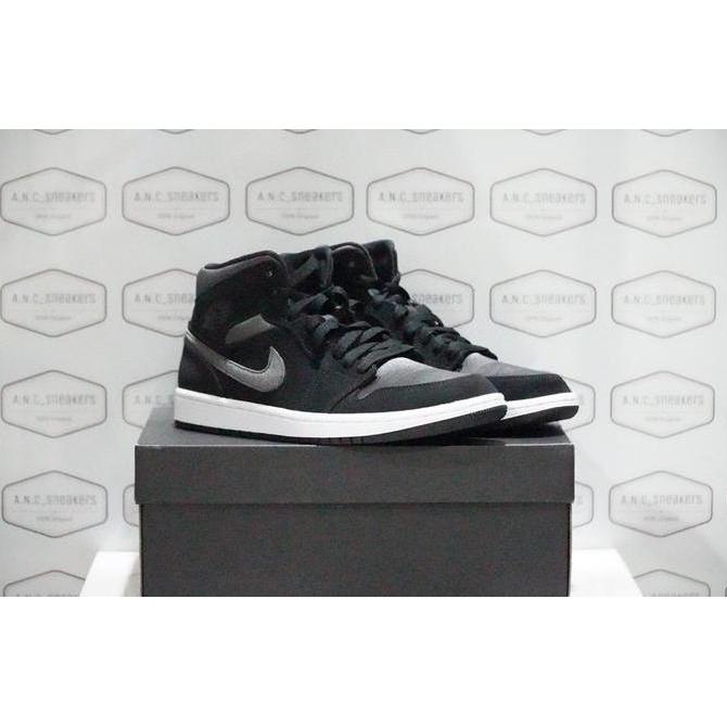 AIR JORDAN 1 RETRO MID