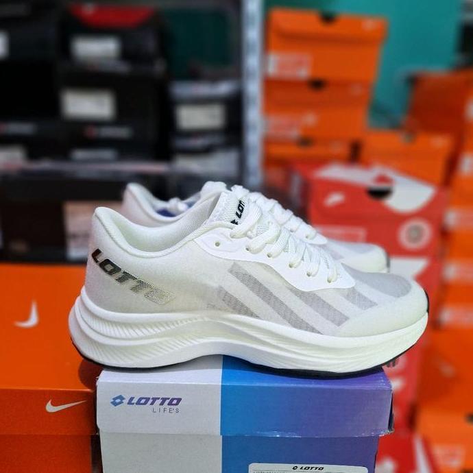Sepatu Running Lotto Deltona White