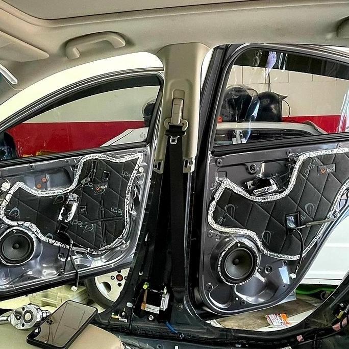 Honda HRV Peredam Suara Akuistik 4 Pintu Mobil