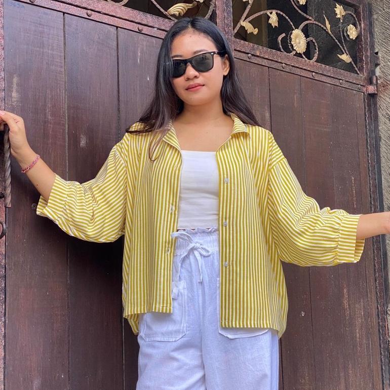 HIGH DEMAND KEMEJA JUMBO WANITA GARIS