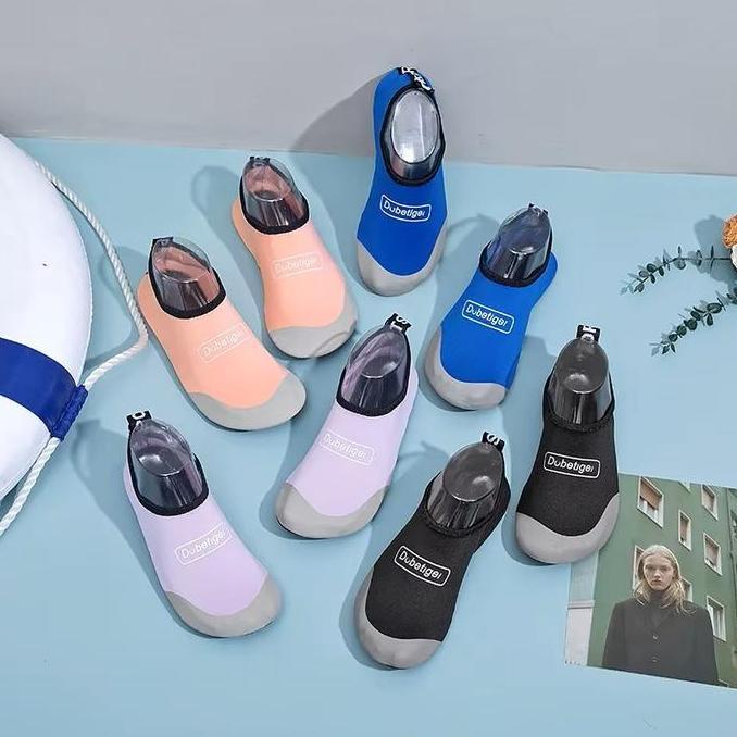 Sepatu Pantai Olahraga Air Hiking Mancing Lari Trekking RenangAntiSlip