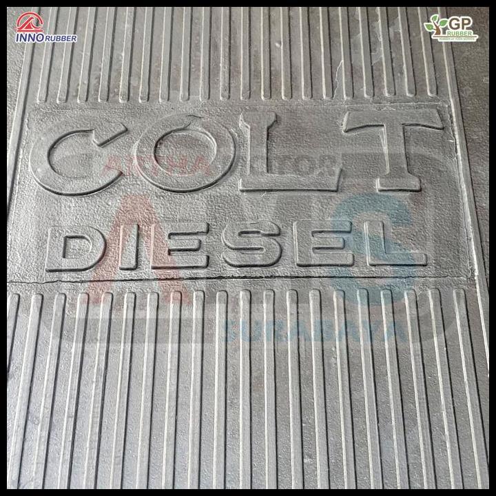 TERLARIS KARPET KARET ALAS LANTAI KABIN TRUK COLT DIESEL UMPLUNG 100PS 120PS PS100 PS120 DEPAN 