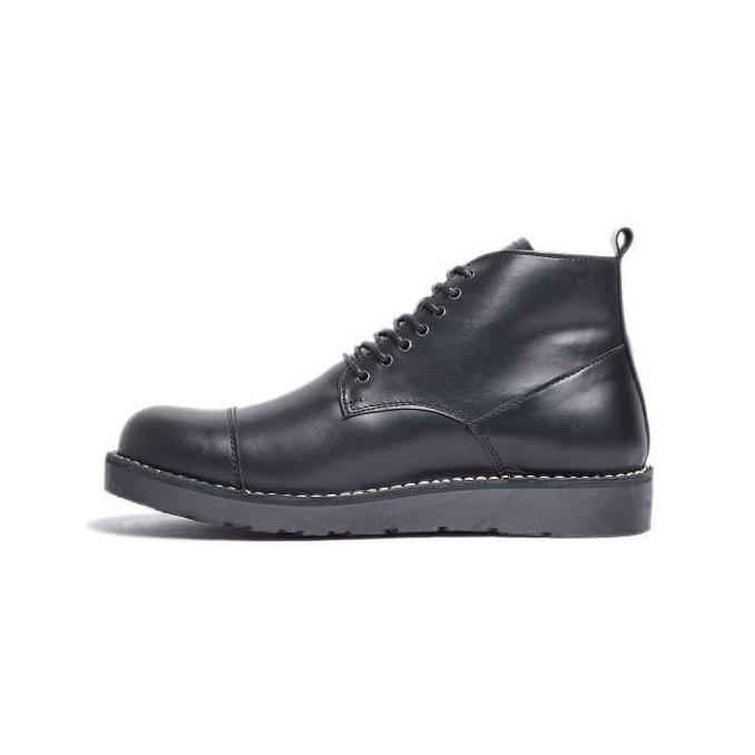 Kakikaki- Sepatu Boots Kulit Otiv Gama Black