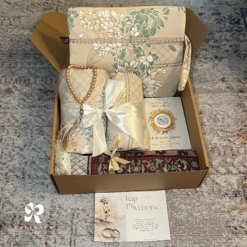hot deals hampers mukena set seserahan alat sholat hadiah pernikahan kado istri kado cewek hampers w