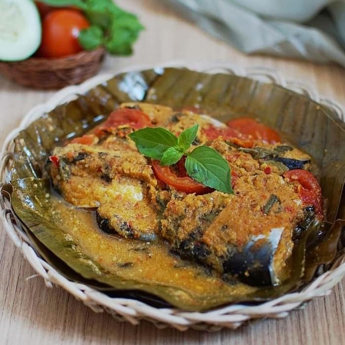 (Ready) Pepes Ikan Patin Bestseller