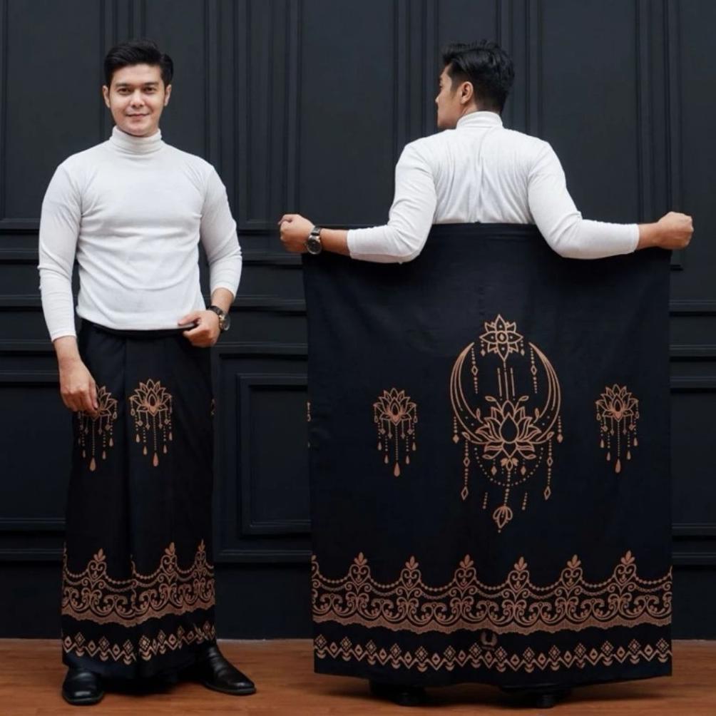 New Deals Best Seller Sarung Hitam Dewasa Goyor Batik Motif Bahan Rayon Original Lembut Tebal Santri