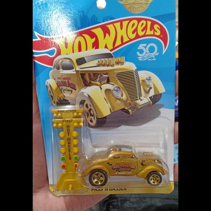 Hot Wheels Pass N Gasser Hotwheels Pass 'N Gasser LIMITED GOLD