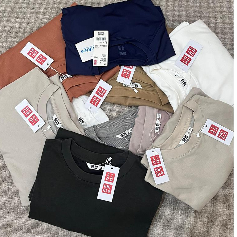 T-SHIRT UNIQLO AIRISM OVERSIZED