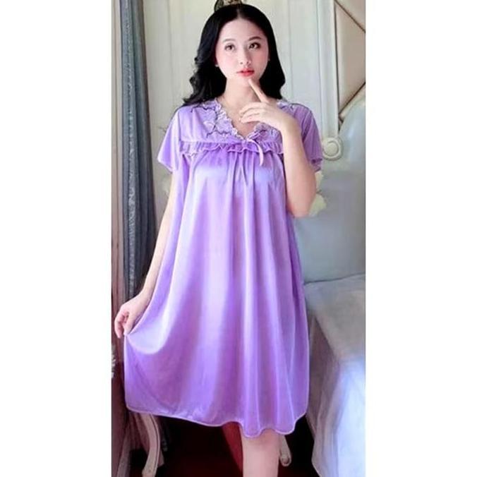 Terpopuler- Sans Fashion - Dress Jumbo Renda Bunga Putih / Baju Tidur Wanita Satin Silk Fit Xxl Py 1
