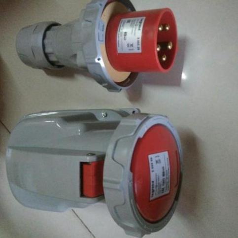 legrand surface mounting 63A 3p+N+E ip67 legrand 555559+555529 set