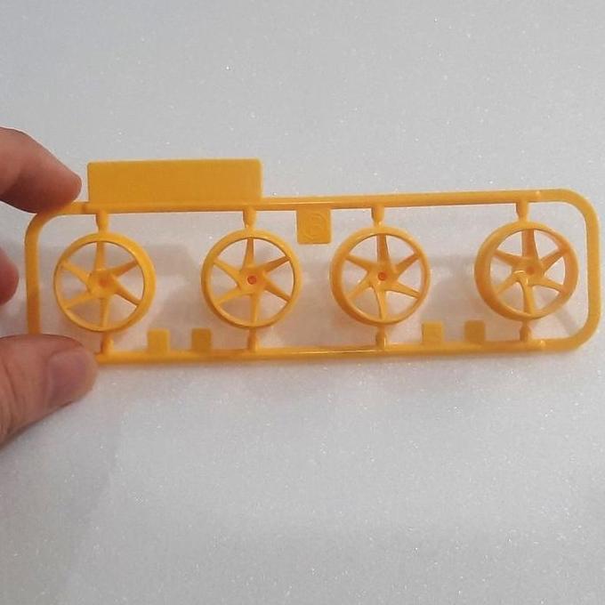 Kitwill- Velg 6 Spoke Velg Spiral Ukuran Medium Tamiya Original