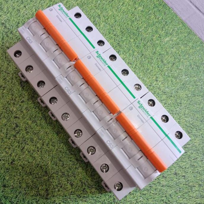 HARGA DISC - MCB 3PHASE 63A SCHNEIDER / mcb 3p 63a domae schneider original