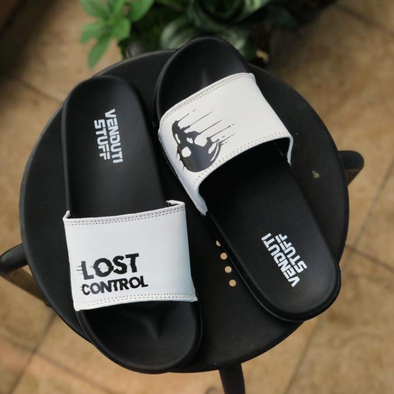 BEST SELLER SANDAL PRIA KEKINIAN SANDAL SLIDE PUTIH SANDAL VENDUTI STUFF ORIGINAL