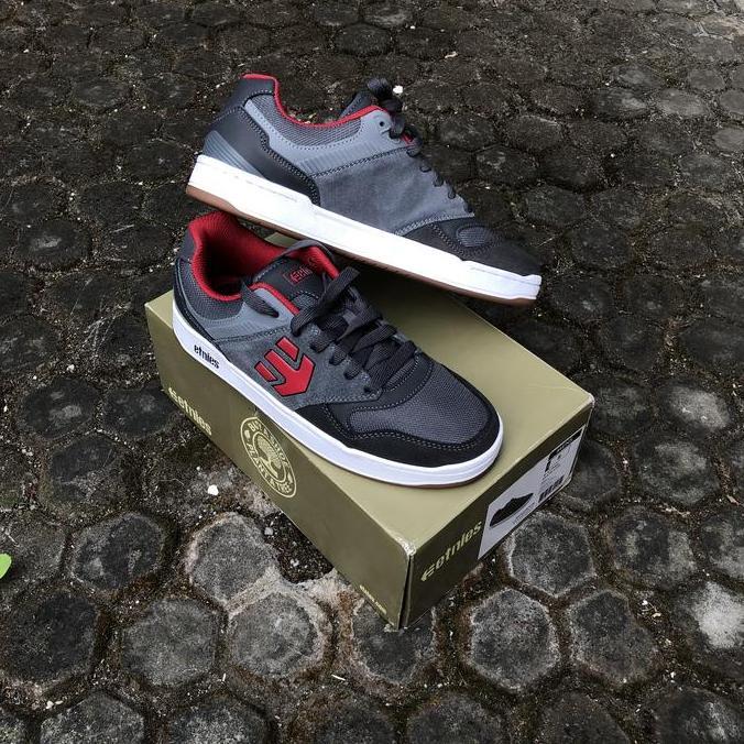 Sepatu Skateboard Shoes Street Etnies Rail Skate Low (TERBAIK) (TERBARU) (TERMURAH)