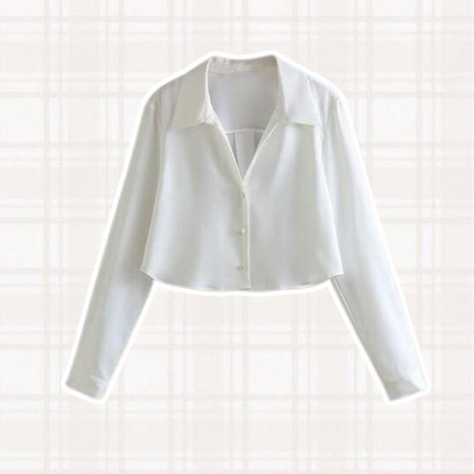 Baju Casual Outfit Wanita ( Kemeja Crop Putih, Jilbab Bella Square, Loose Pants Kulot) Setelan Outfi