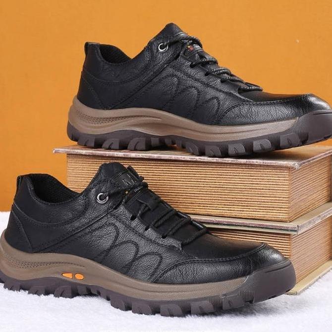 Cuci Gudang  Sepatu K11 Kulit Pu Formal Pria Keren Original Import Nyaman Ringan Sol Lentur 4Cm Sepa