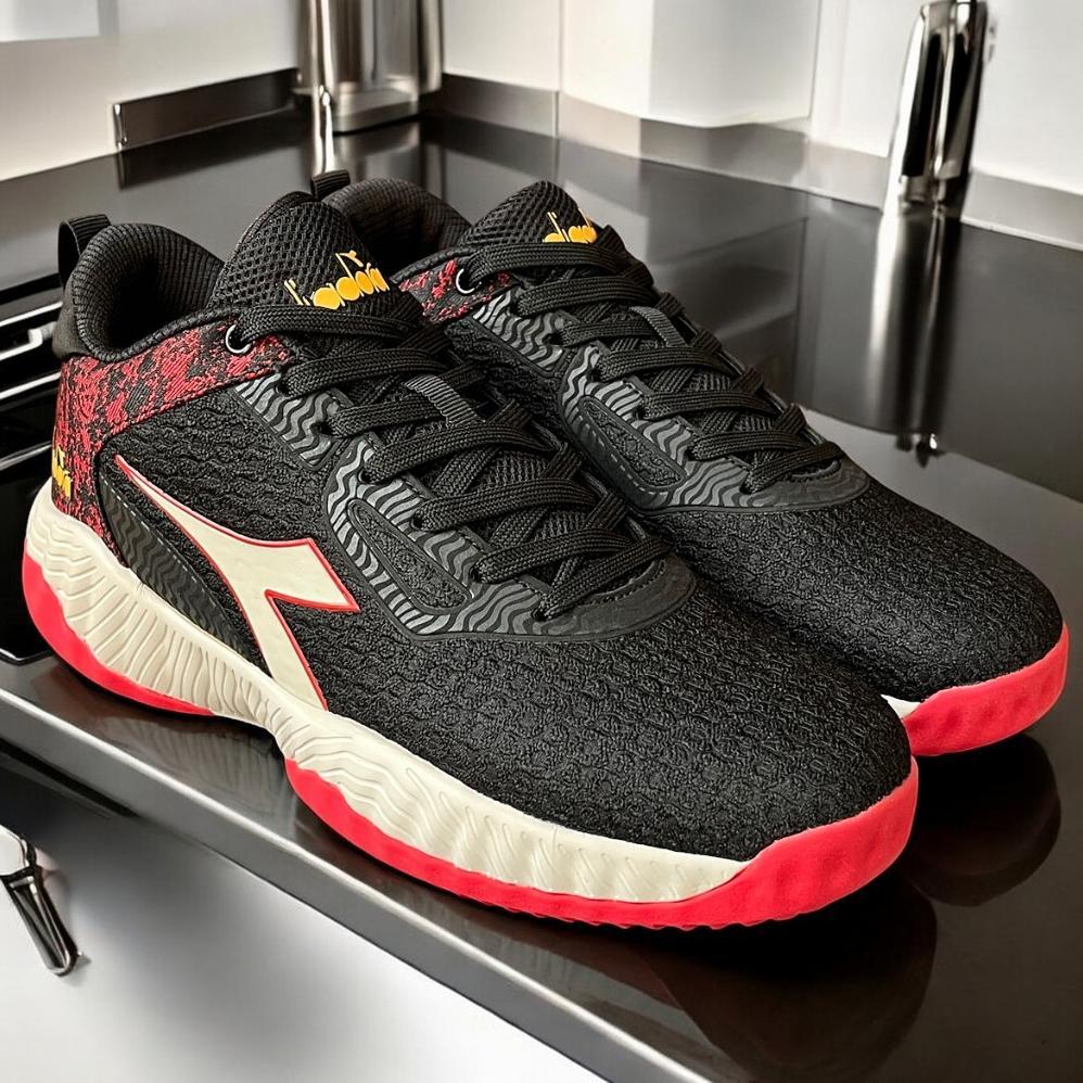 Hot Deals Diadora Sepatu Basket Pria Original