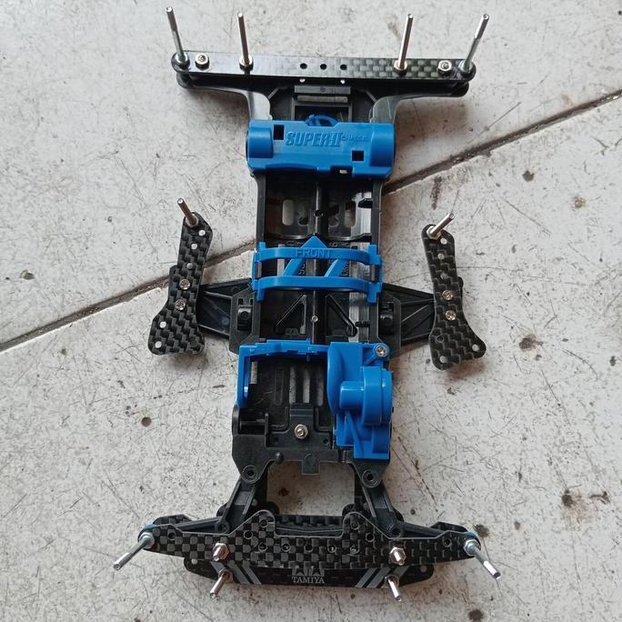 TAMIYA SIDE DAMPER BMAX CHASIS SUPER 2 KARBON [KOSONGAN]