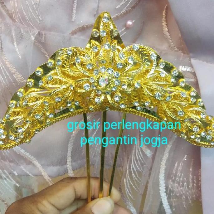 Sari ayu / gunungan jogja model trap