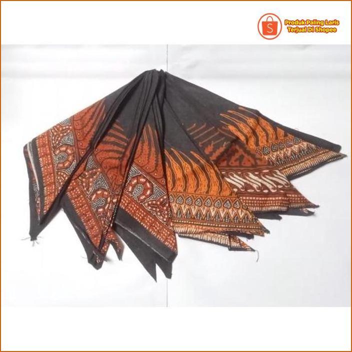 Udeng Segitiga Anak Motif / Iket Udeng Segitiga Motif Jawa Timuran Udeng Segitiga Motif / Iket Udeng