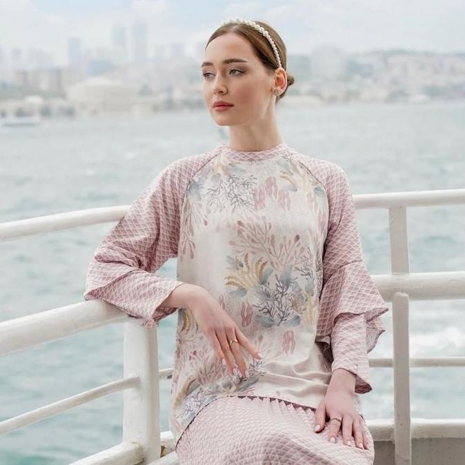 MERMAID DEEP SEA BLOUSE by Geulis