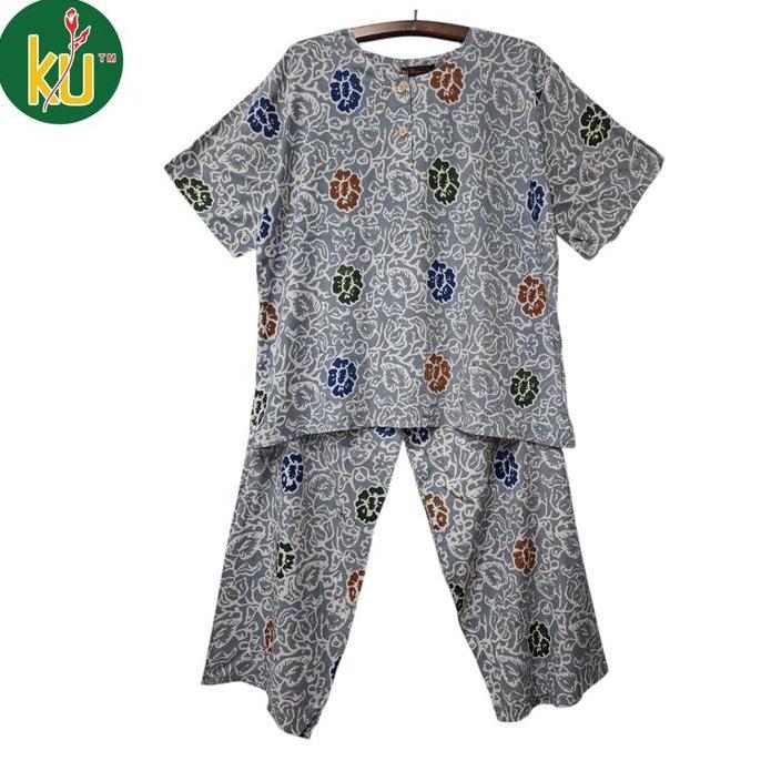 Ginfinik- Kencana Ungu Setelan Cp Jumbo Warna Label Hitam Celana Panjang Lengan Pendek Motif Merah B