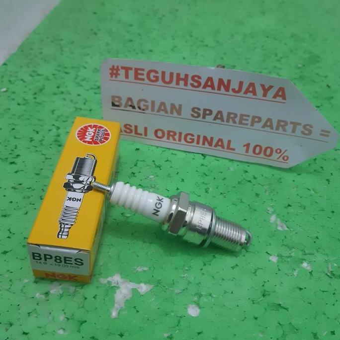 DR216 - Busi BP8ES Ninja R RR RXZ Vespa Satria 2T Asli Original NGK