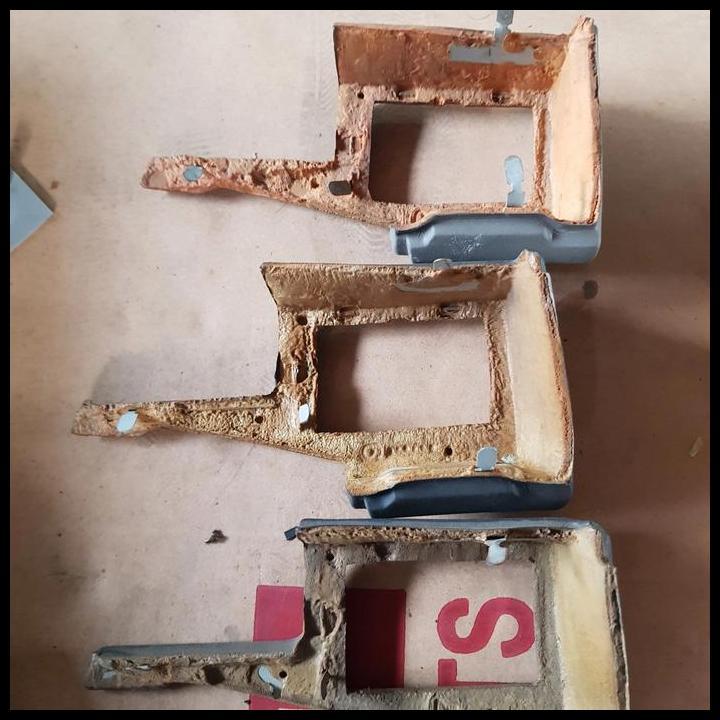 DISKON COVER POJOKAN MEJA DASHBOARD KIRI MOBIL PANTHER GRAND ROYALE/ PICK UP