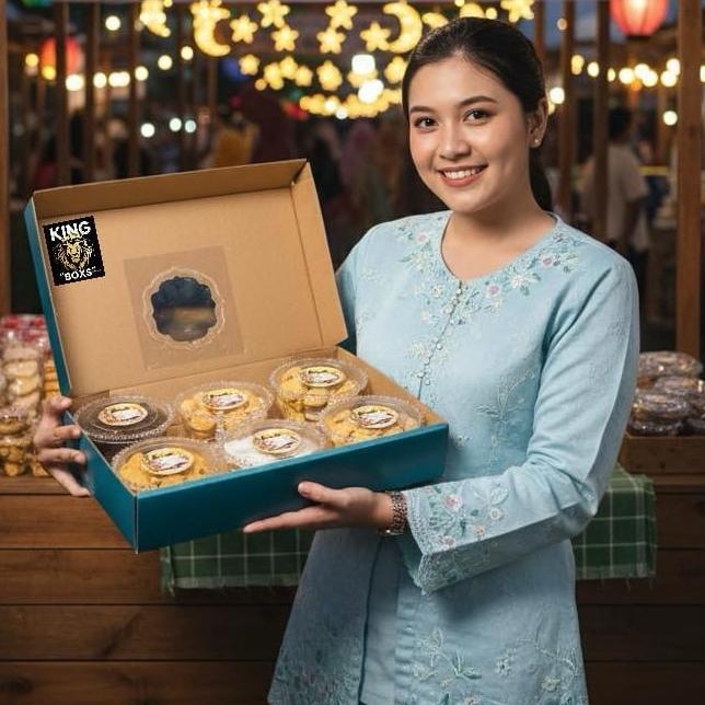 Prima Jaya Paket Kue Kering Lebaran Premium Harum Isi 6 Toples Nastar Kacang Putri Salju Semprit Van