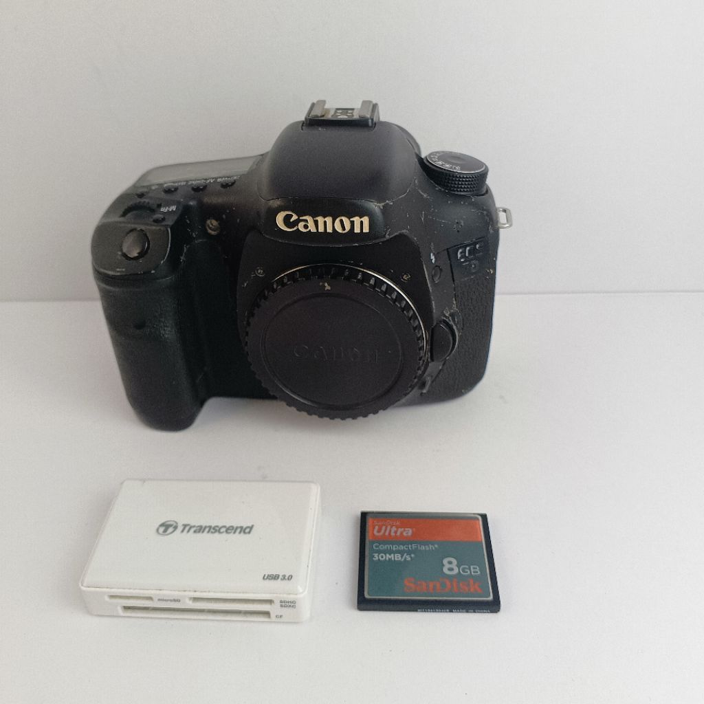 Canon Eos DSLR 7D 7 D Mark I Classic Body Only - Second