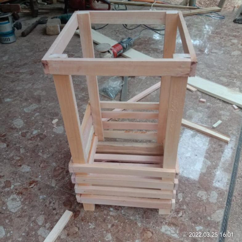 Ready pot anggrek pot kayu pot tinggi diameter 25x25 tinggi 50