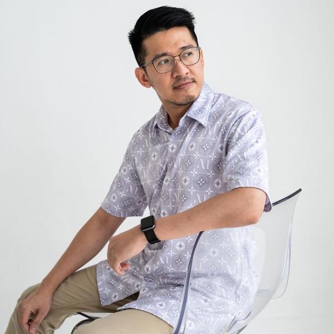 Kemeja Batik Lengan Pendek - Magani Nosweat - Granite Monogram