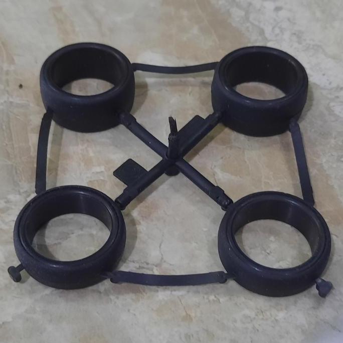 Ban Large Slick Original Tamiya