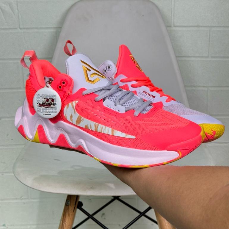 NEW DEALS Sepatu Giannis Immortality 2 Hot Punch Mismatched