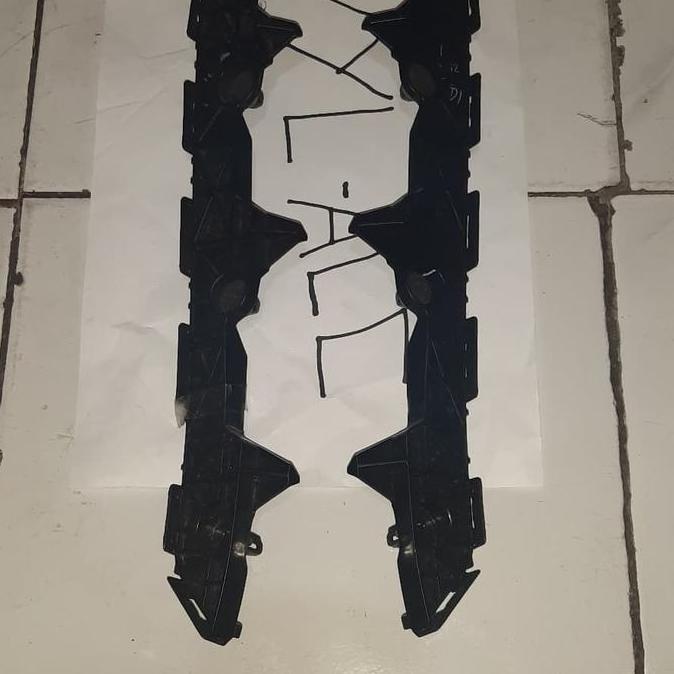 Bracket / Breket Bumper / Bemper Belakang Avanza Xenia 2012 S/D 2015 Restock