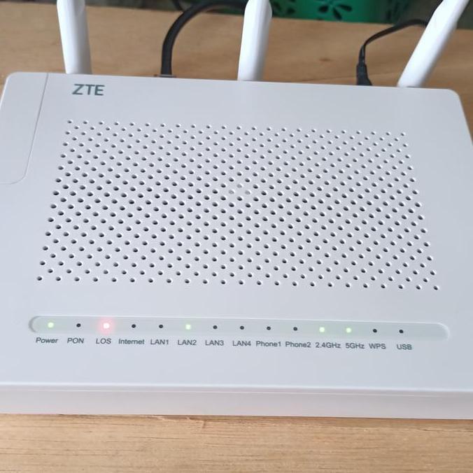 GPON ONT ZTE ZXHN F670 BEKAS LIKE NEW DUAL BAND ROUTER