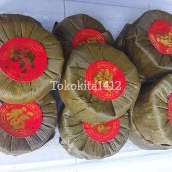 Kue Keranjang Kue Cina Daun Ny Lauw Khas Tangerang - Halal Terlaris