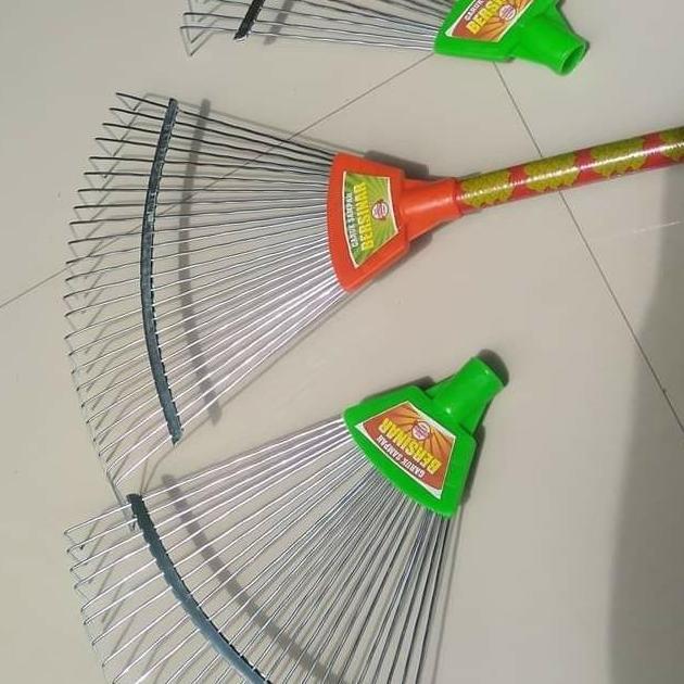 Sapu garuk cakar kawat besi sapu taman sapu daun