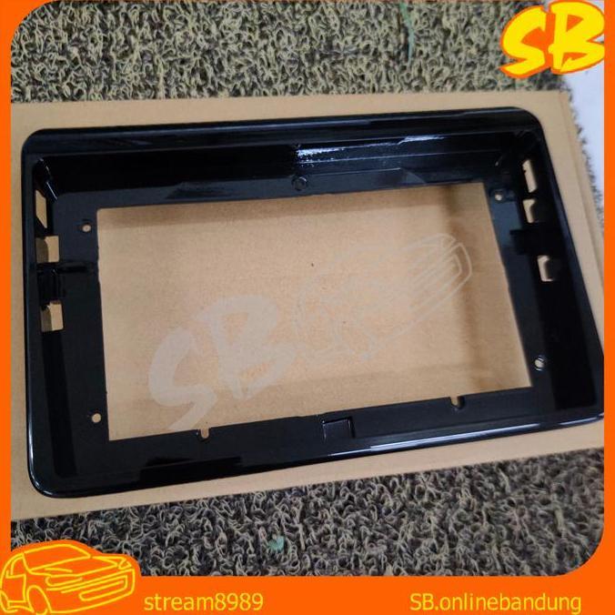 Frame Headunit Android Suzuki New Ertiga 9 inch