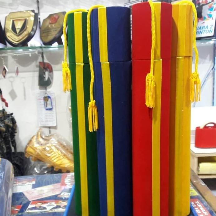 tabung wisuda dan tempat ijazah