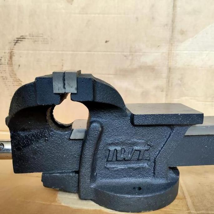 IWT JAPAN Ragum Catok Meja 3"/Ragum Catok Besi 3" Bench Vise