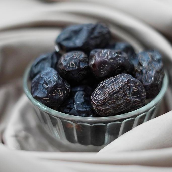 Frutting- Kurma Ajwa Ember 850 Gram | Kurma Ajwa Ember High Quality