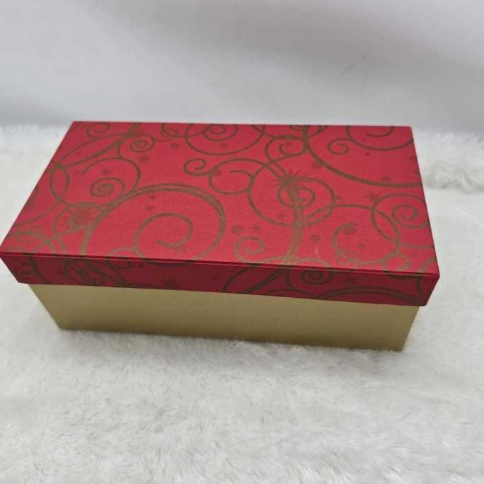 Yoiyouu- Hard Box Standar 22118 Cm | Kotak Kue Motif & Bingkisan | Box Lapis Legit Mini