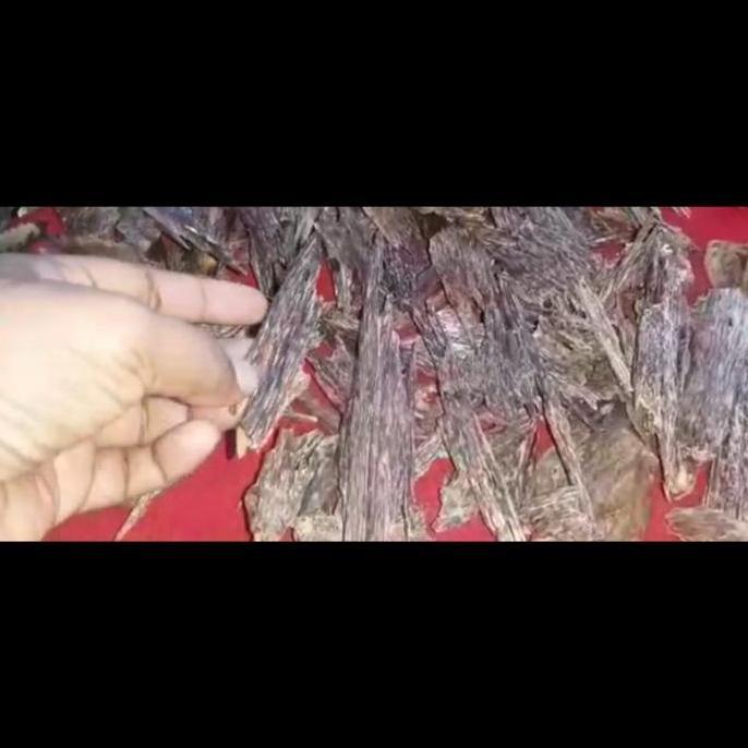 Gaharu Tripel Super Gaharu Super Tenggelam Asli Kalimantan 100gr