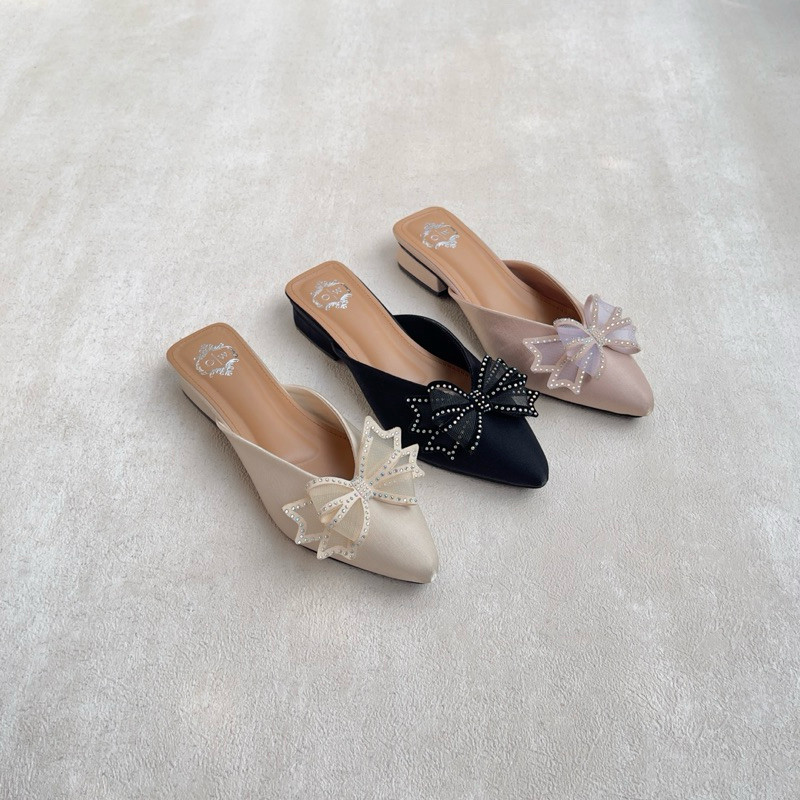 Faduzzi Sandal Selop Pesta Wanita Mules Naruse Tinggi Hak 2 Cm Acecories Pita