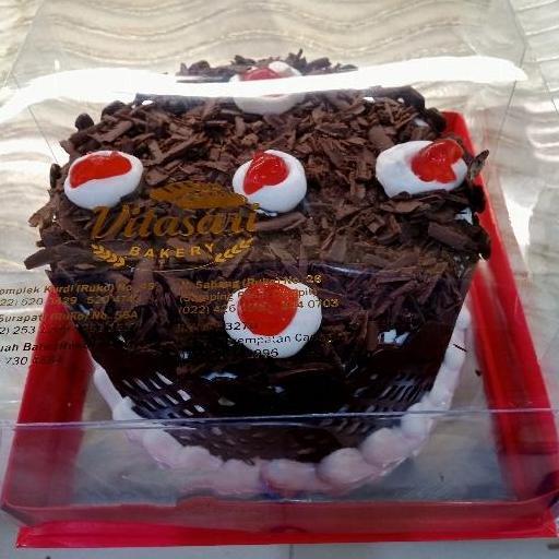 kue black forest ulang tahun - Birthday cake - kue ultah - cake ultah