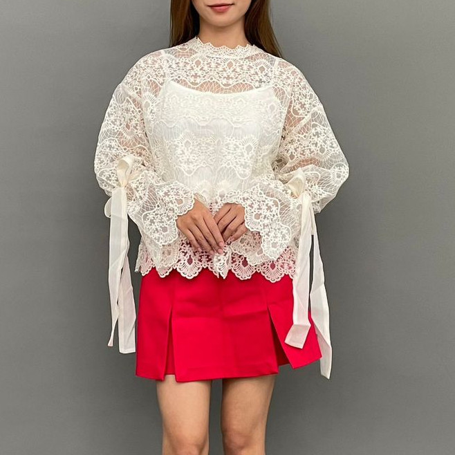 Magnolia Collection Atasan Wanita Lace Blouse Lengan Pita Putih