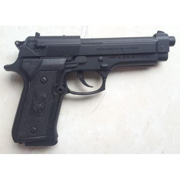 Korek Api Pistol Tipe Beretta M9 (Skala 1:1)