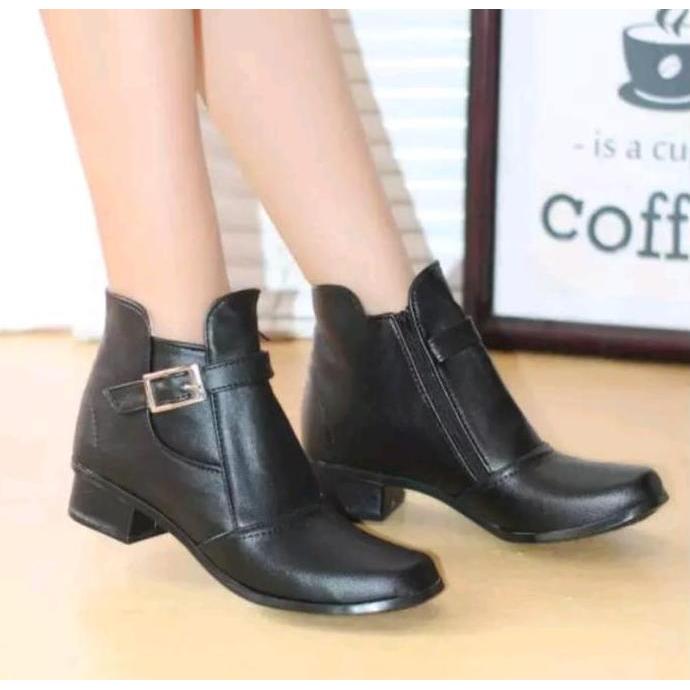 DS148 >> sepatu boots wanita terbaru high heels 3cm